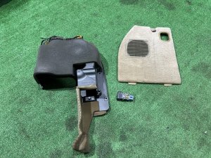 Вентилятор багажника комплект с кнопкой и фишкой SUBARU LEGACY LANCASTER OEM 72710AE000 BHE BH9 BH5 2001 EZ30 AT