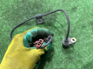 Датчик ABS передний правый SUBARU LEGACY LANCASTER OEM 27540AE020 BHE BH9 2001 EZ30 AT