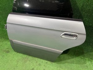 Дверь задняя левая SUBARU LEGACY LANCASTER OEM 60400AE430 BHE BH9 2001 SILVER/GREY 1U2