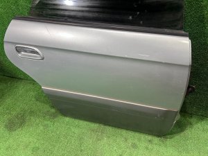 Дверь задняя правая SUBARU LEGACY LANCASTER OEM 60400AE420 BHE BH9 2001 SILVER/GREY 1U2