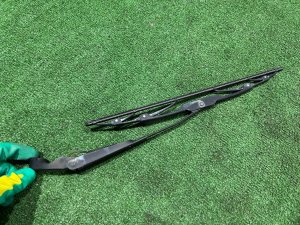 Дворник задний SUBARU LEGACY LANCASTER OEM 86532AC290 86542AE070 BHE BH9 2001