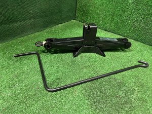 Домкрат высокий 97030AC061 SUBARU LEGACY LANCASTER