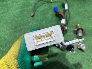 Замок зажигания Комплект замков SUBARU LEGACY LANCASTER OEM 57491AE740 88035AE100 BHE BH9 BH5 2001 SILVER/GREY 1U2