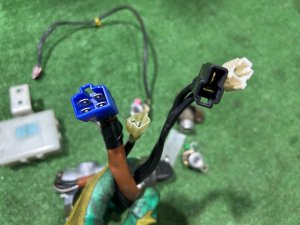 Замок зажигания Комплект замков SUBARU LEGACY LANCASTER OEM 57491AE740 88035AE100 BHE BH9 BH5 2001 SILVER/GREY 1U2