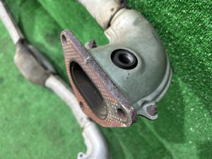 Коллектор выпускной БЕЗ КАТАЛИЗАТОРА !!! SUBARU LEGACY LANCASTER OEM 44101AE050 BHE BEE 2001