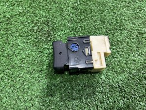 Кнопка Power/HOLD SUBARU LEGACY LANCASTER OEM 83245AE000 BHE 2001 EZ30 AT