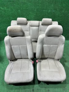 Комплект сидений SUBARU LEGACY LANCASTER OEM 64010AE700GE 64010AE710GE 64231AE360GE 64221AE130GE BHE BH9 BH5 2001 SILVER/GREY 1U2