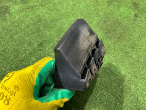 Крепление заднего бампера правое SUBARU LEGACY LANCASTER OEM 57707AE060 BHE BH9 2001 SILVER/GREY 1U2