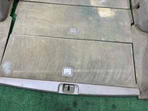 Обшивка багажника SUBARU LEGACY LANCASTER BHE BH9 2001 SILVER/GREY 1U2