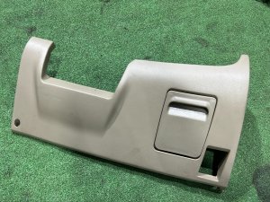 Пластик под руль SUBARU LEGACY LANCASTER OEM 66075AE000GE BH9 BHE 2001 SILVER/GREY 1U2