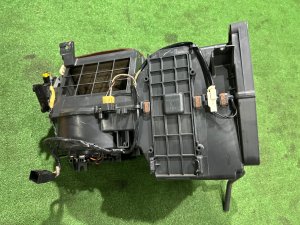 Радиатор кондиционера салона SUBARU LEGACY LANCASTER OEM 72210AE111 BHE BH9 BH5 BE5 BE9 BEE 2001 EZ30 AT