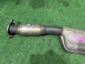 Средняя часть глушителя SUBARU LEGACY LANCASTER OEM 44200AE080 BHE BEE 2001 EZ30 AT
