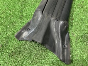 Уплотнитель дверей правый SUBARU LEGACY LANCASTER OEM 63521AE020 BHE BH9 BH5 BE5 BE9 BEE 2001 SILVER/GREY 1U2