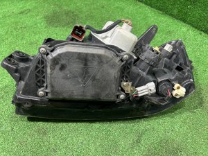 Фары Ксенон SUBARU LEGACY LANCASTER OEM 84001AE300, 84001AE310 BHE BH9 BH5 BE5 BE9 BEE 2001