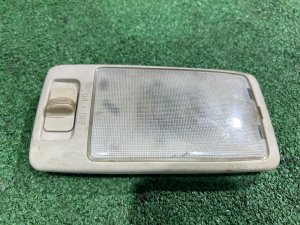 Плафон салона центральный SUBARU LEGACY LANCASTER OEM 84601AE000GF BHE 2001 EZ30 AT