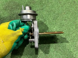 Клапан изменения геометрии SUBARU LEGACY LANCASTER OEM 14130AA030 BHE 2001 EZ30 AT