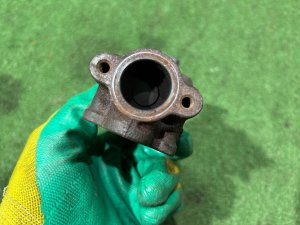 Клапан EGR SUBARU LEGACY LANCASTER OEM 14710AA640 BHE 2001 EZ30 AT