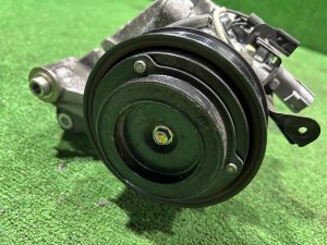 Компрессор кондиционера SUBARU LEGACY LANCASTER OEM 73111AE030 BHE 2001 EZ30 AT