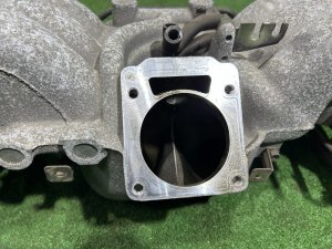 Впускной коллектор SUBARU LEGACY LANCASTER OEM 14001AB173 BHE 2001 EZ30 AT