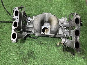 Впускной коллектор SUBARU LEGACY LANCASTER OEM 14001AB173 BHE 2001 EZ30 AT