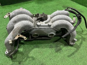 Впускной коллектор SUBARU LEGACY LANCASTER OEM 14001AB173 BHE 2001 EZ30 AT