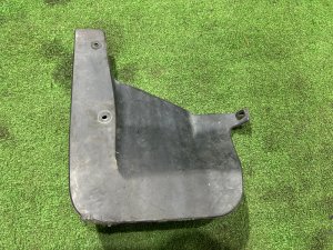 Брызговик задний правый SUBARU LEGACY LANCASTER OEM 1234567 BHE 2001 SILVER/GREY 1U2