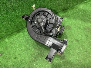 Вентилятор печки 72210FG000 SUBARU FORESTER