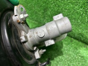 Главный тормозной цилиндр SUBARU FORESTER OEM 26401AG050 SH5 2007 EJ205 MT5