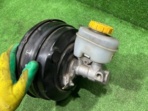 Главный тормозной цилиндр SUBARU FORESTER OEM 26401AG050 SH5 2007 EJ205 MT5