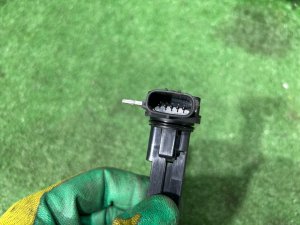 Датчик расхода воздуха МАФ SUBARU FORESTER OEM 22680AA380 SH5 2007 EJ205 MT5