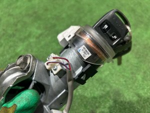 Замок зажигания Комплект замков SUBARU FORESTER OEM 57491FG040 SH5 2007 GREY 61K