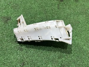 Крепление заднего бампера левое 57707SC070 SUBARU FORESTER