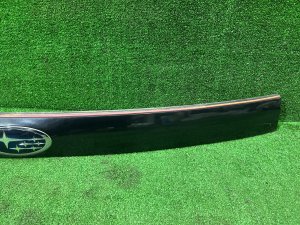 Накладка крышки багажника SUBARU FORESTER OEM 91112SC000EN SH5 2007 GREY 61K