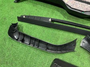 Обшивка пятой двери SUBARU FORESTER OEM 94320SC010JC 94310SC000JC SH5 2007 GREY 61K