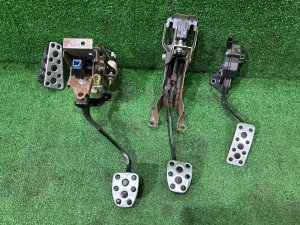 Педали 5МТ SUBARU FORESTER OEM 36010AG120 36012SC060 36015AG100 SH5 2007 GREY 61K