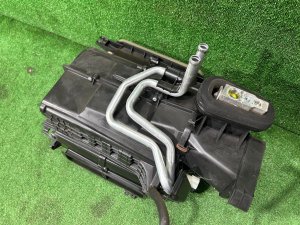 Печка SUBARU FORESTER OEM 72110FG000 SH5 2007 EJ205 MT5