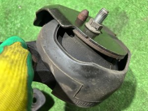 Подушки двигателя SUBARU FORESTER OEM 41022FG010 41022FG020 SH5 2007 EJ205 MT5