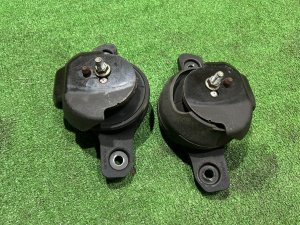 Подушки двигателя SUBARU FORESTER OEM 41022FG010 41022FG020 SH5 2007 EJ205 MT5