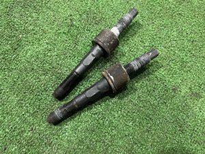 Проставки передних рычагов SUBARU FORESTER OEM 20126AG000 20126AG001 SH5 2007 EJ205 MT5