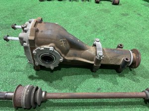 Редуктор с приводами 4.444 SUBARU FORESTER OEM 27011AB180 SH5 2007 EJ205 MT5