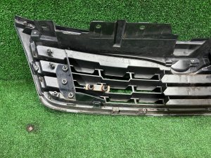 Решетка радиатора SUBARU FORESTER OEM 91121SC000 SH5 2007 GREY 61K