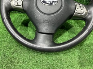 Руль MOMO SUBARU FORESTER OEM 34311FG030JC SH5 2007 GREY 61K