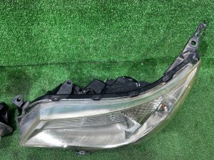 Фары SUBARU FORESTER OEM 84001SC160 84001SC170 SH5 2007