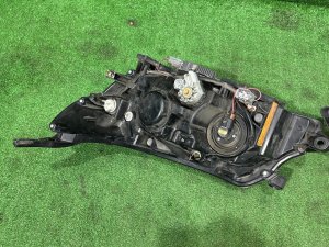 Фары SUBARU FORESTER OEM 84001SC160 84001SC170 SH5 2007