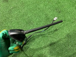 Антенна SUBARU FORESTER OEM 86321SC000 86323FE010 SH5 2007