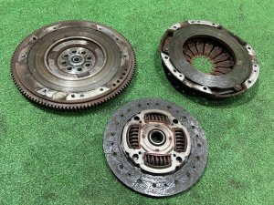 Болты корзины сцепления 800508310 SUBARU FORESTER