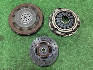 Болты корзины сцепления SUBARU FORESTER OEM 800508310 SH5 2007 EJ205 MT5