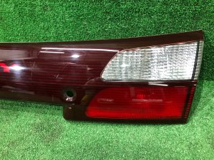 Стоп-сигнал пятой двери SUBARU LEGACY LANCASTER OEM 84251AE060 BHE 2002