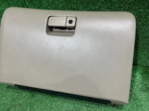 Бардачок SUBARU LEGACY LANCASTER OEM 66120AE000GE BHE 2002 SILVER/GREY 1U2