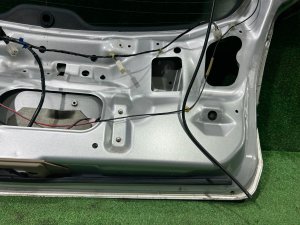 尾门 SUBARU LEGACY LANCASTER OEM 60800AE040 BHE BH9 BH5 2002 SILVER/GREY 1U2